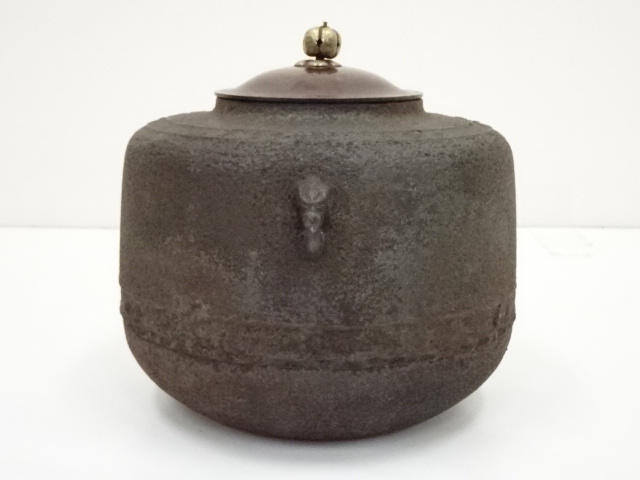 B274h 「つく羽 蓋置」 釜師 和田美之助作 共布共箱　茶道具 Yahoo!オークション -「茶道具 和田美之助」(釜) (鉄製)の落札